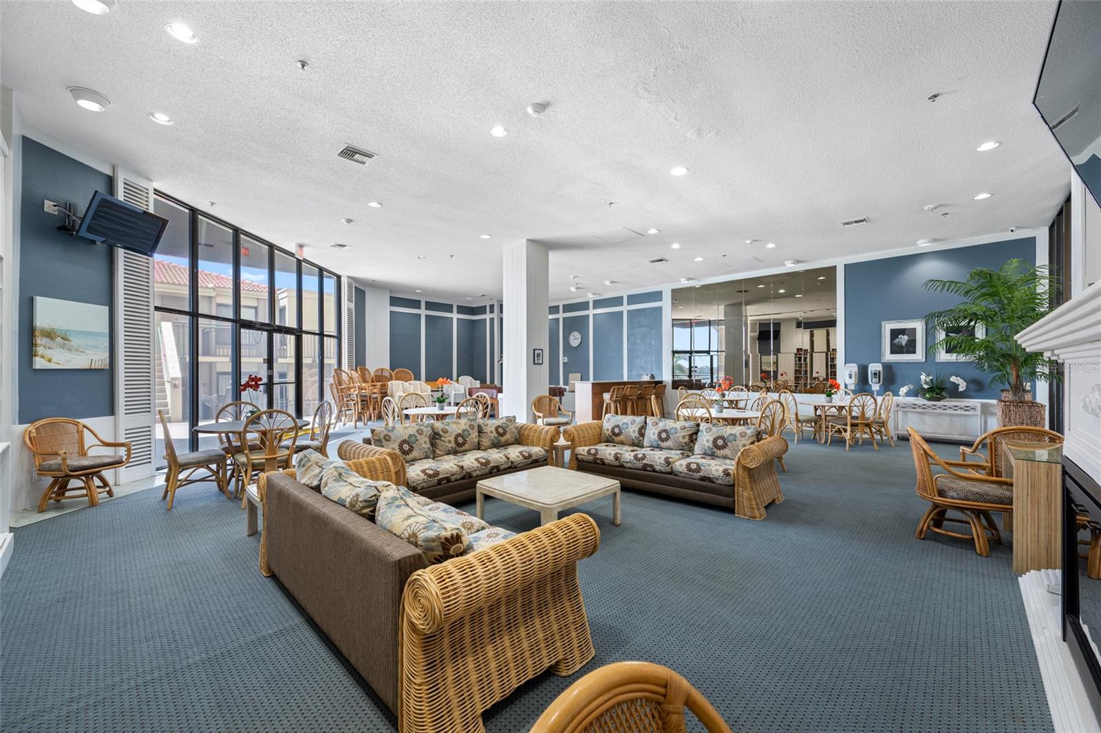 Image 43 of 53 For 6372 Palma Del Mar Boulevard S 601