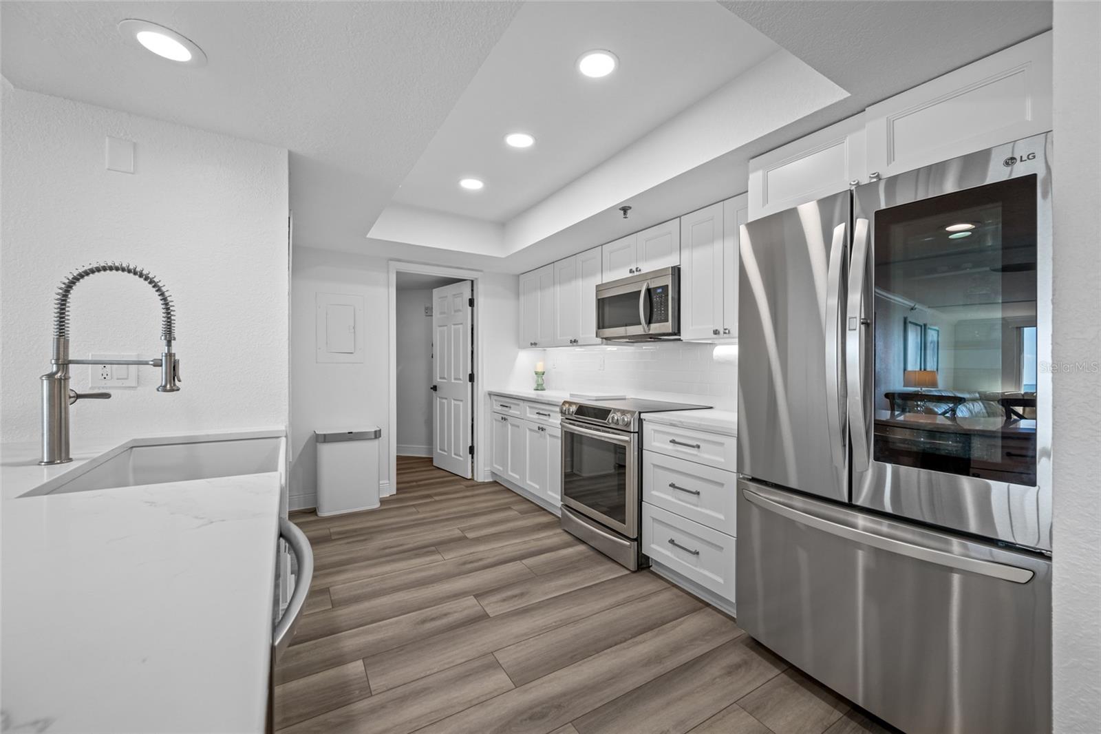 Image 6 of 53 For 6372 Palma Del Mar Boulevard S 601