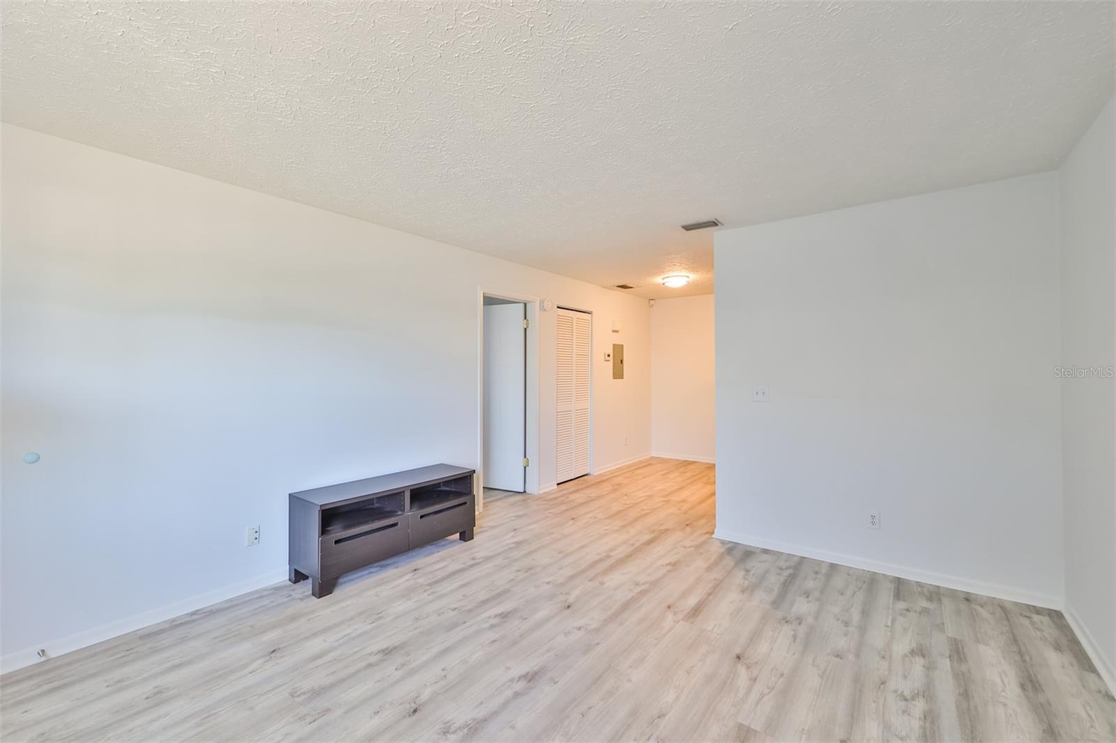 Image 5 of 32 For 1045 Apollo Beach Boulevard B