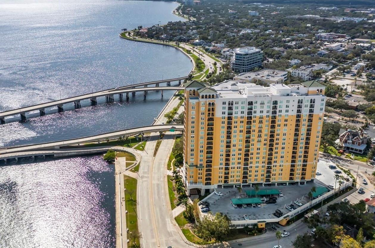 Listing photo id 35 for 345 Bayshore Boulevard 1807