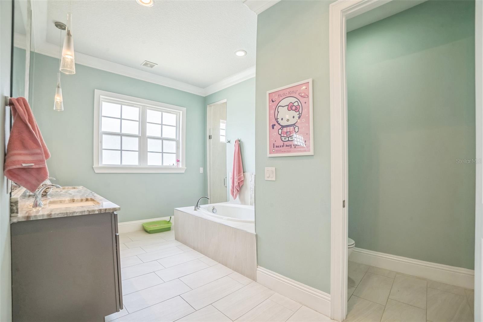 Image 21 of 60 For 2401 Lafayette Avenue