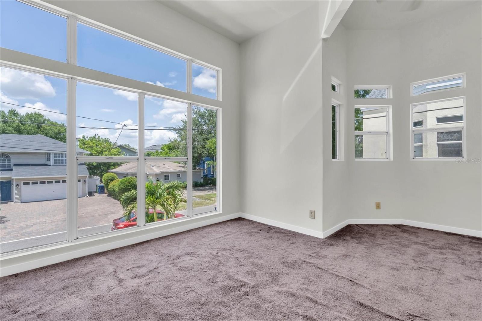 Listing photo id 15 for 3412 San Juan Street A