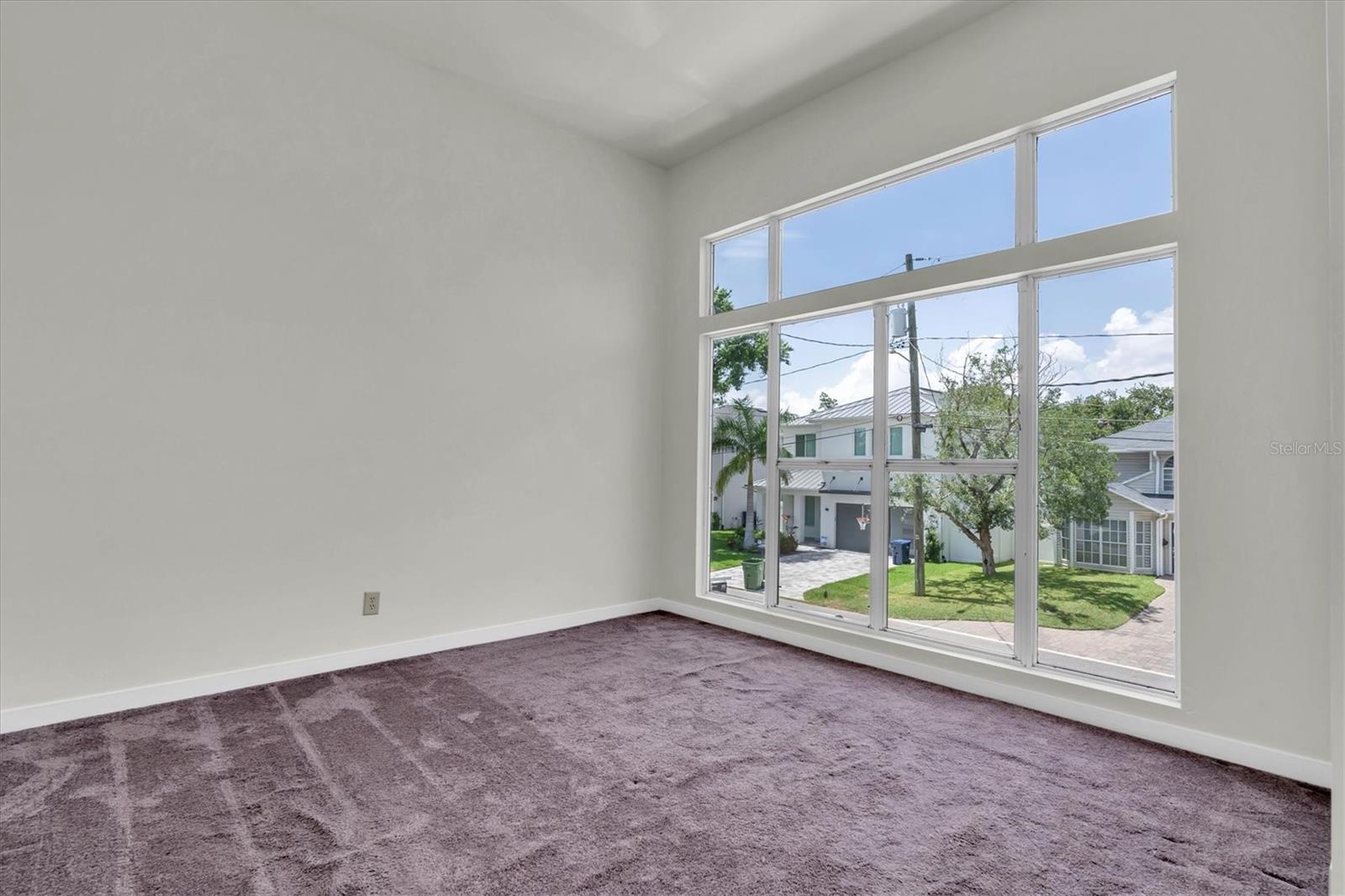 Listing photo id 16 for 3412 San Juan Street A