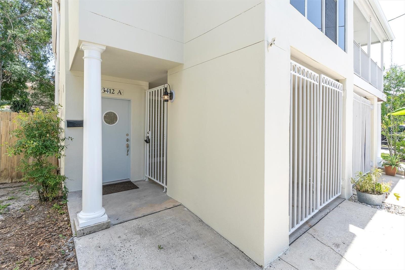 Listing photo id 1 for 3412 San Juan Street A