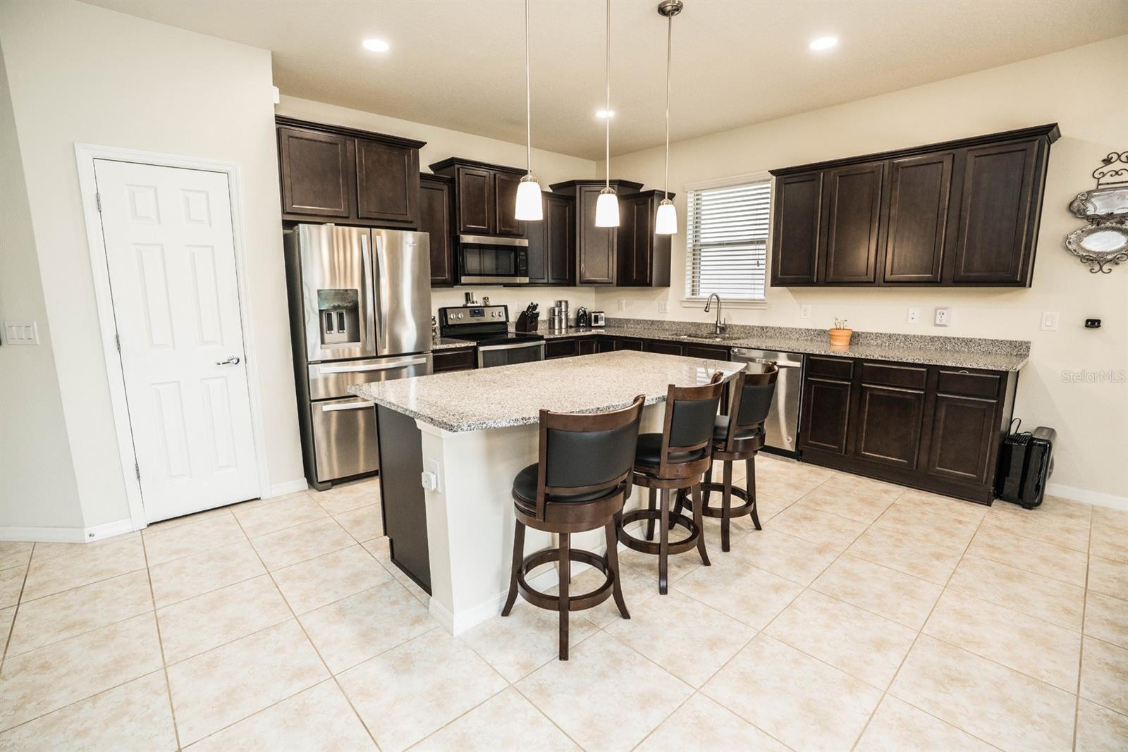 Image 11 of 56 For 5003 Wabash Place