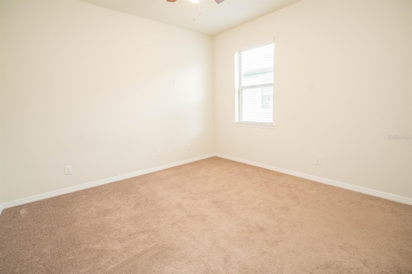 Image 34 of 56 For 5003 Wabash Place