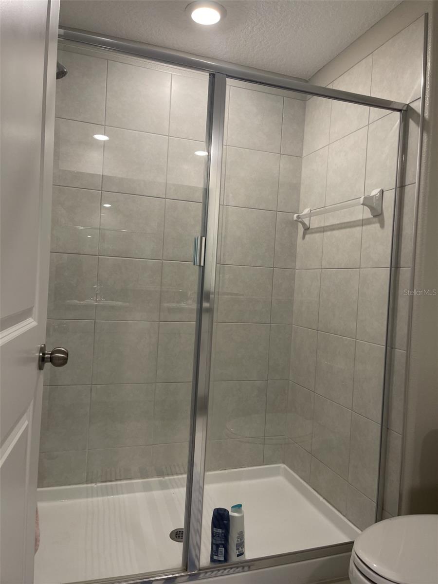 Image 13 of 27 For 11901 Castine Street