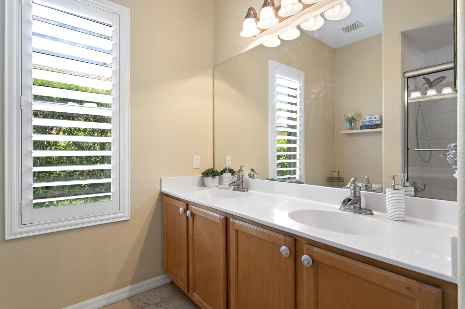Image 47 of 76 For 17818 Arbor Greene Drive
