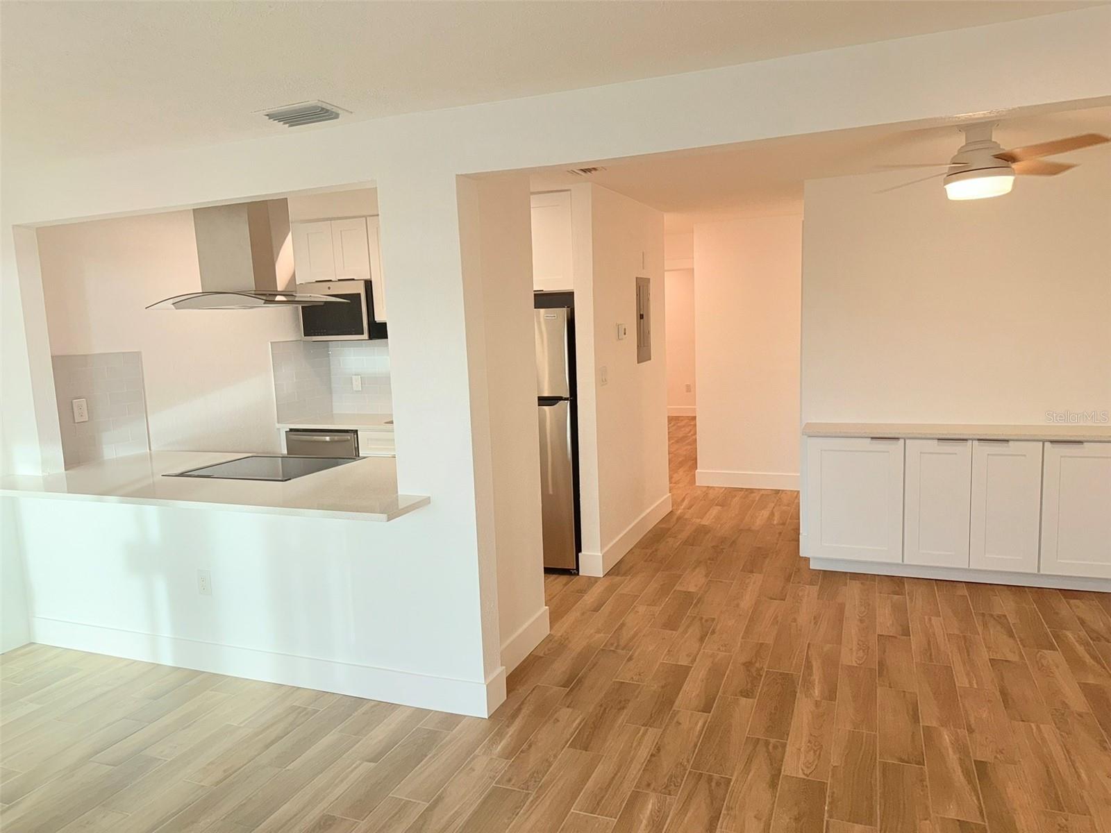 Image 11 of 66 For 3715 42nd Way S 61b