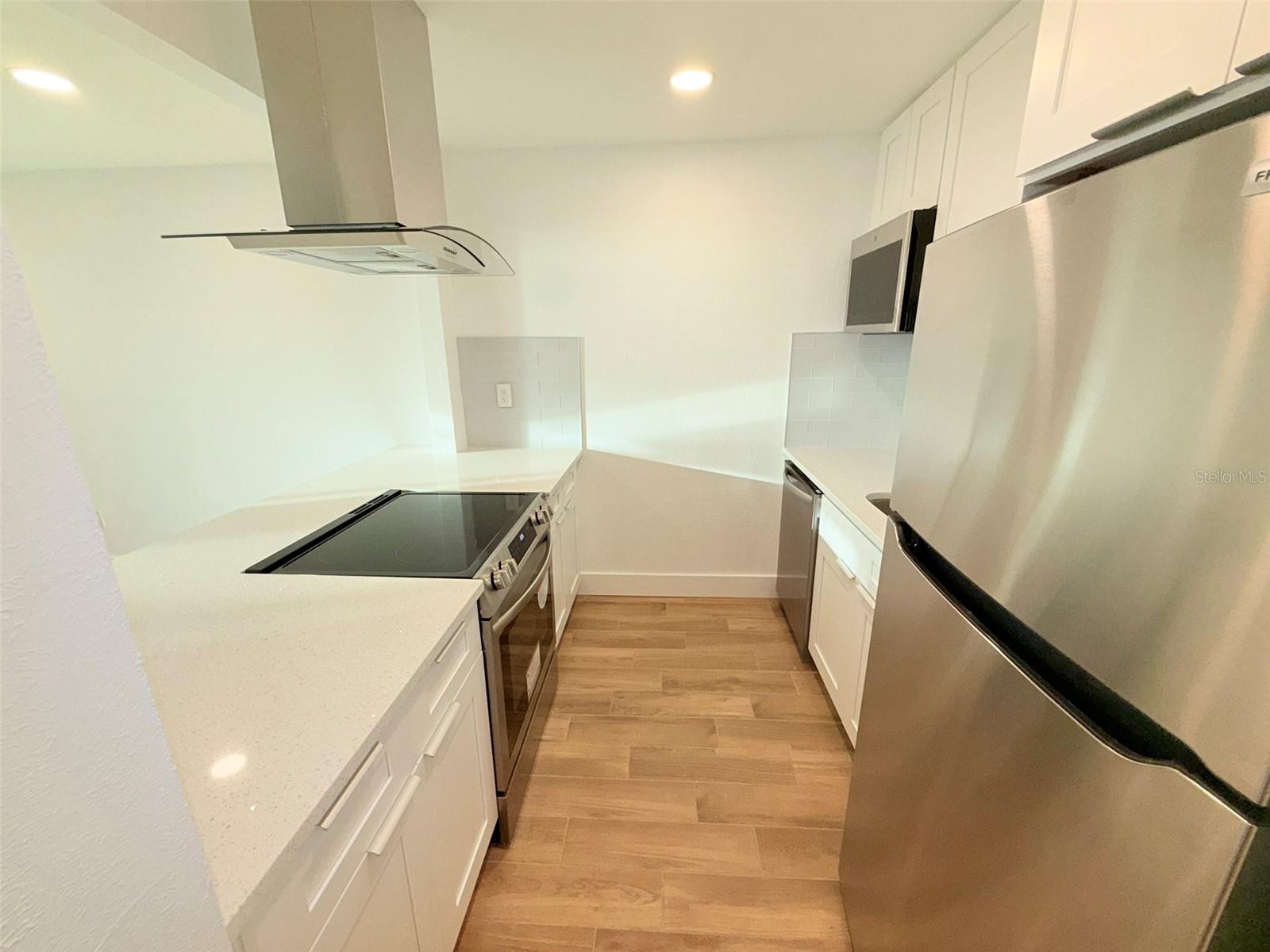 Image 30 of 66 For 3715 42nd Way S 61b