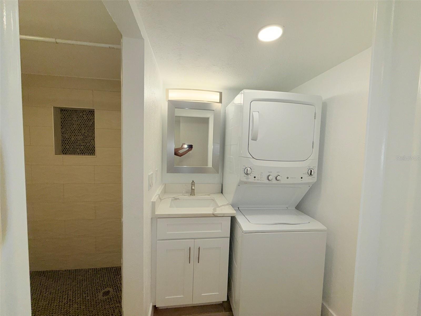 Image 31 of 66 For 3715 42nd Way S 61b