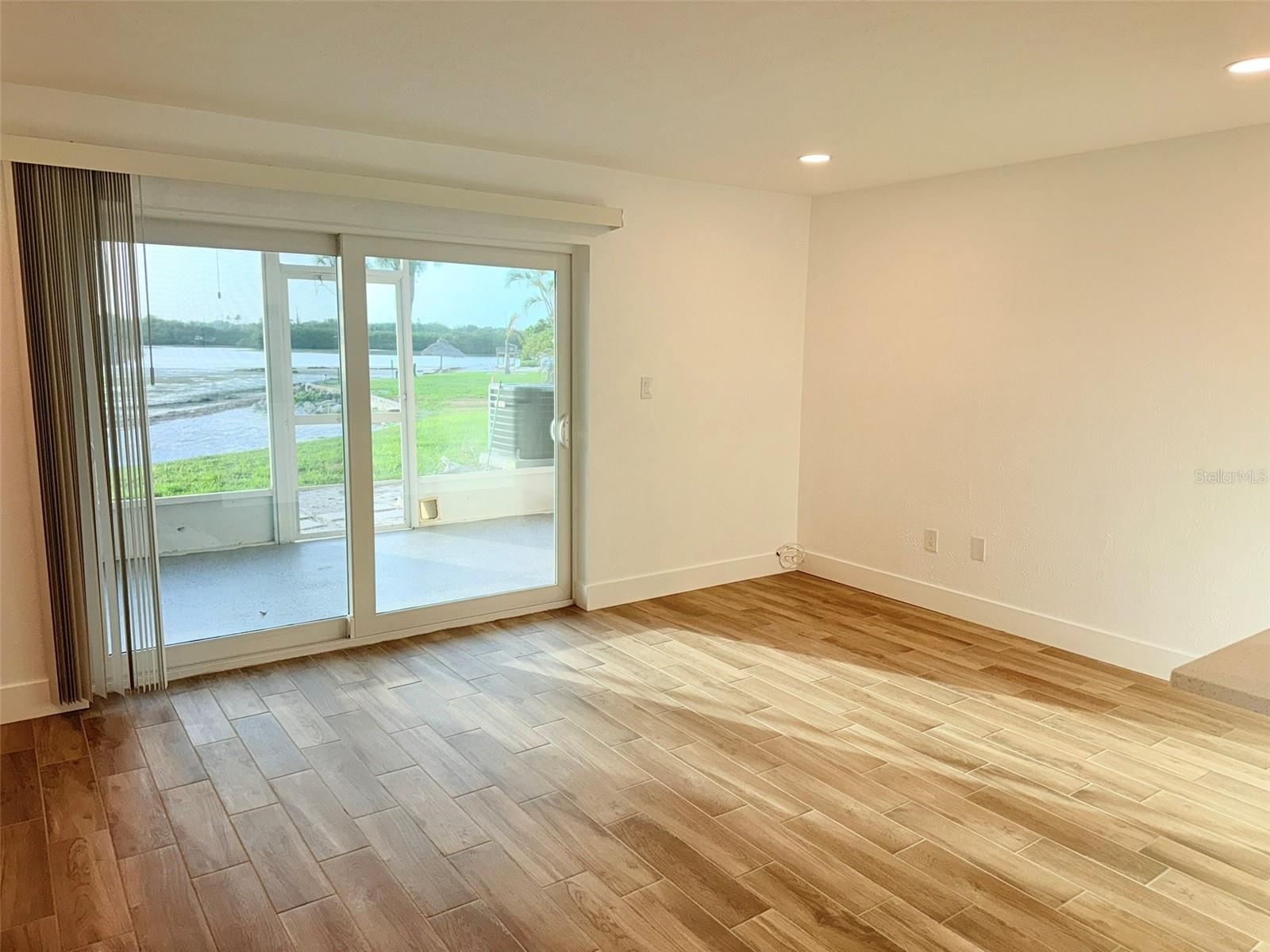 Image 4 of 66 For 3715 42nd Way S 61b