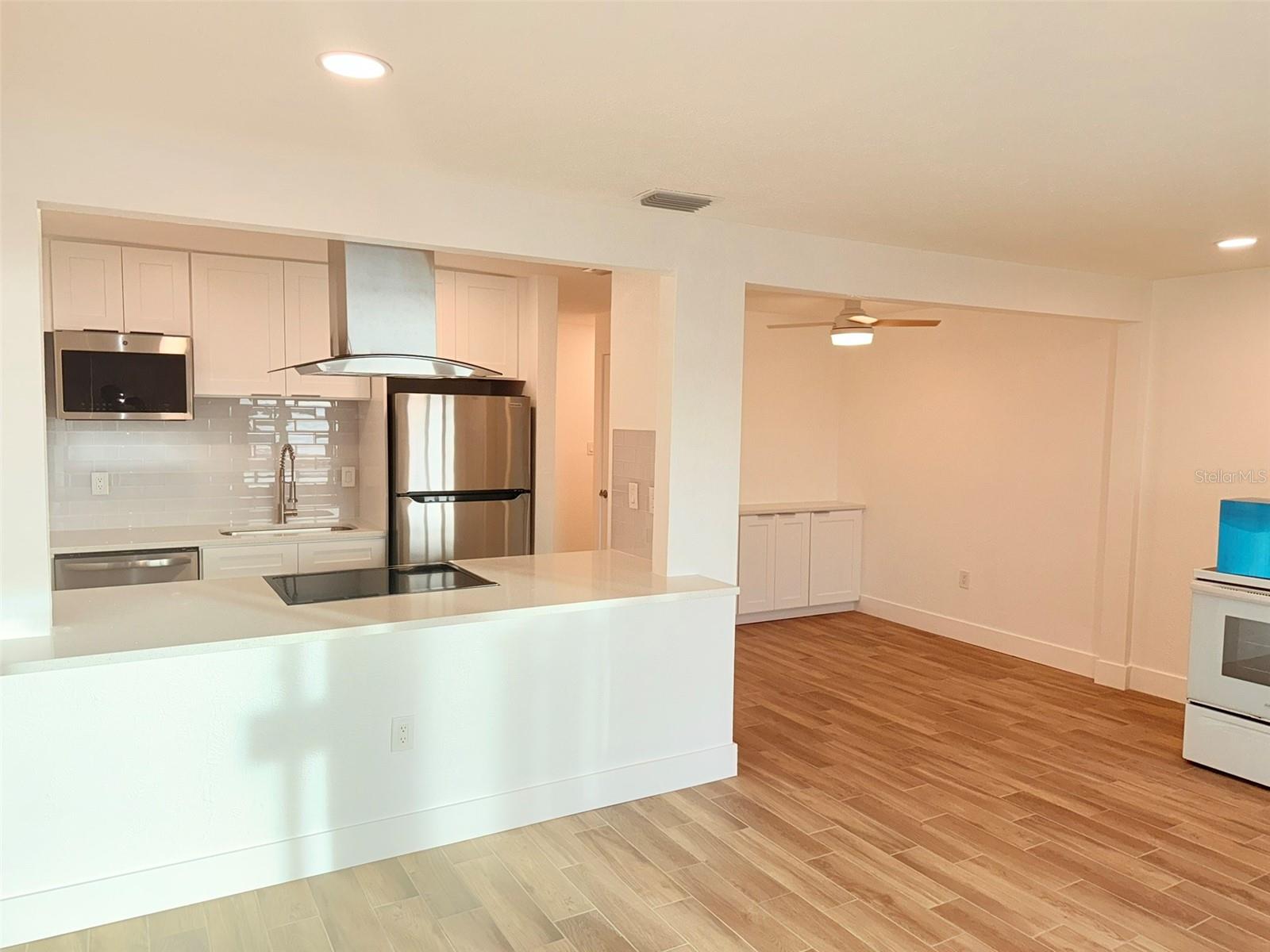 Image 8 of 66 For 3715 42nd Way S 61b
