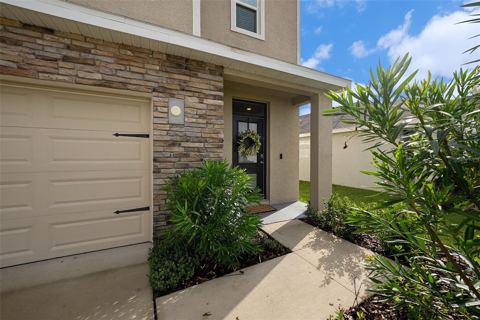 Image 2 of 25 For 3528 Maple Grove Way