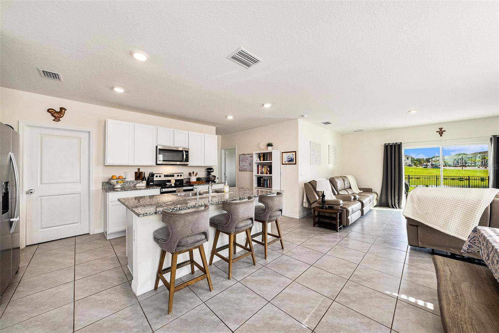 Image 8 of 25 For 3528 Maple Grove Way