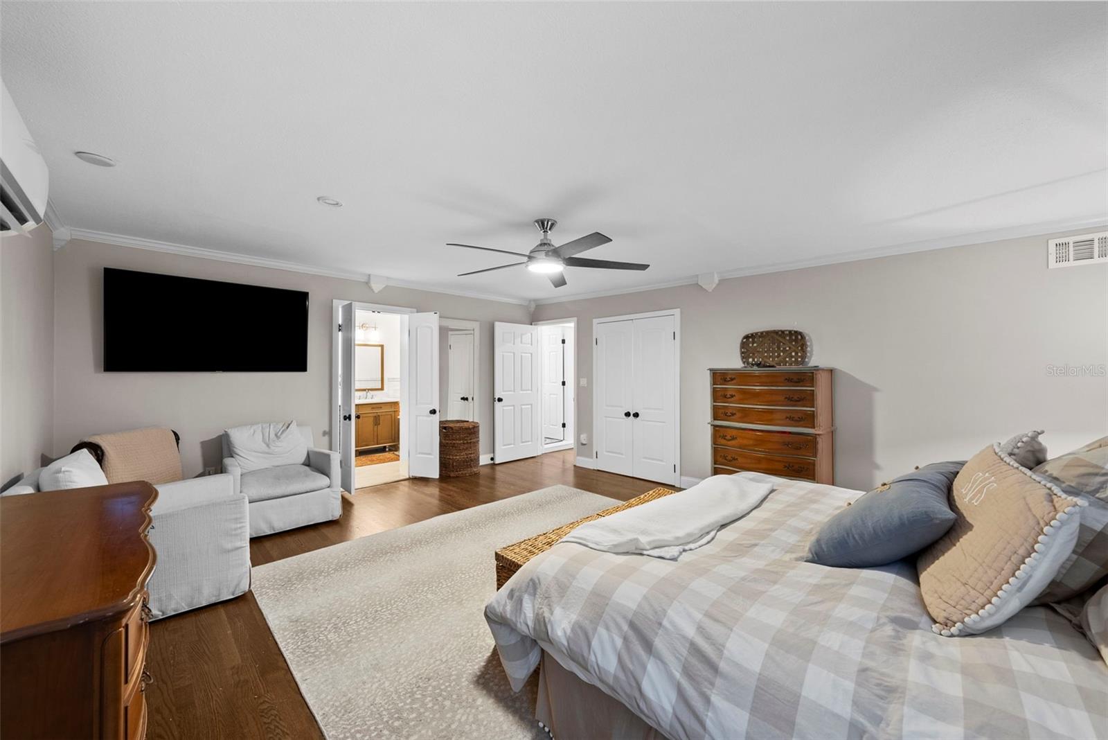 Image 20 of 48 For 4002 Watrous Avenue
