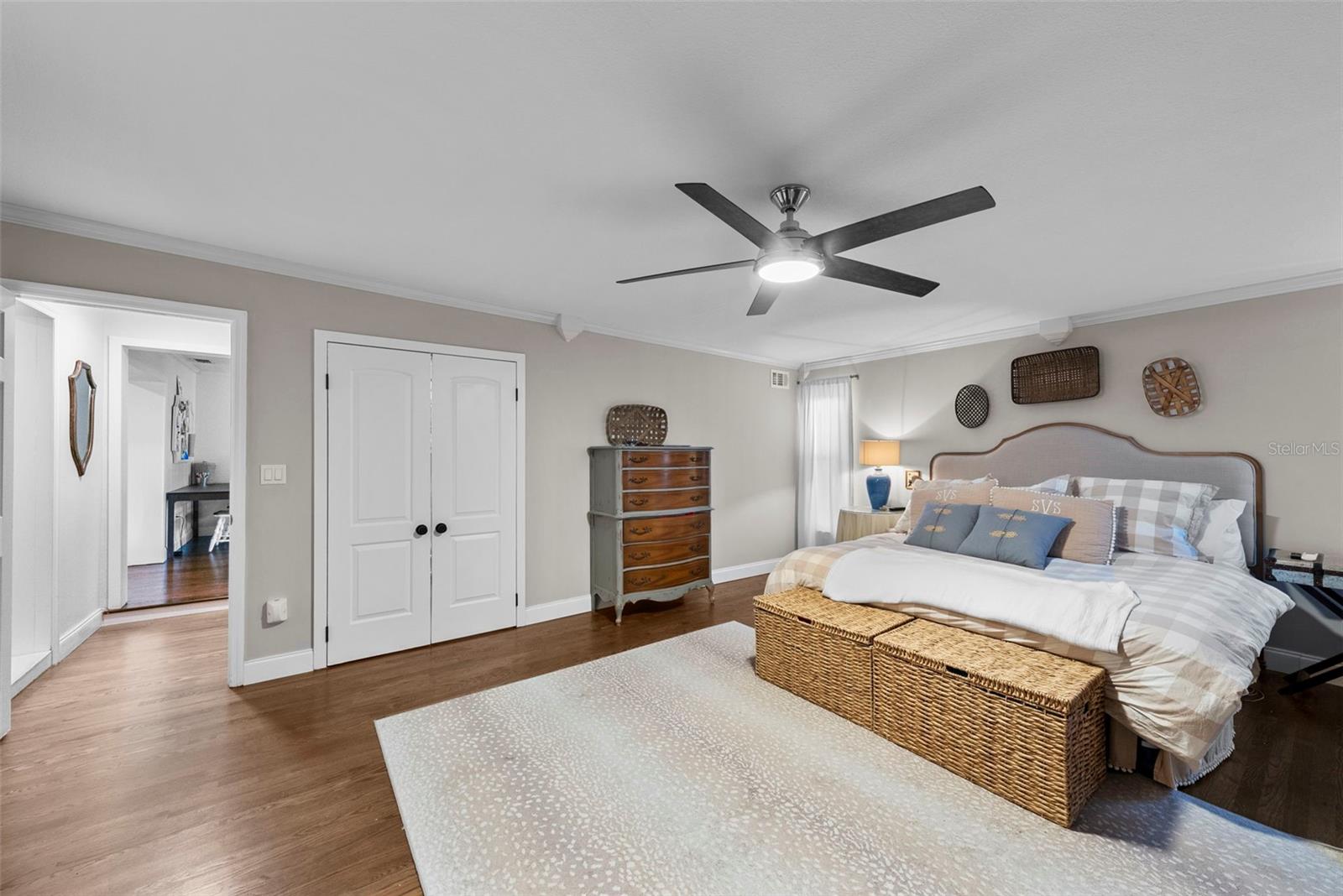 Image 21 of 48 For 4002 Watrous Avenue