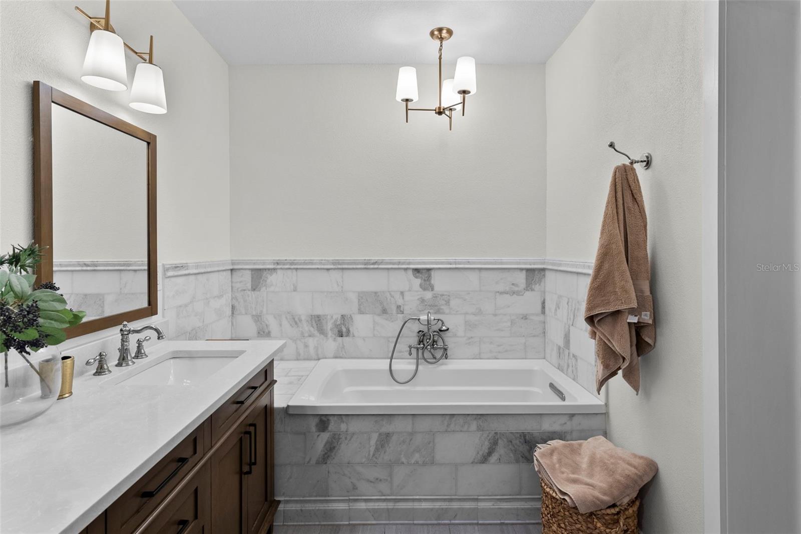 Image 24 of 48 For 4002 Watrous Avenue