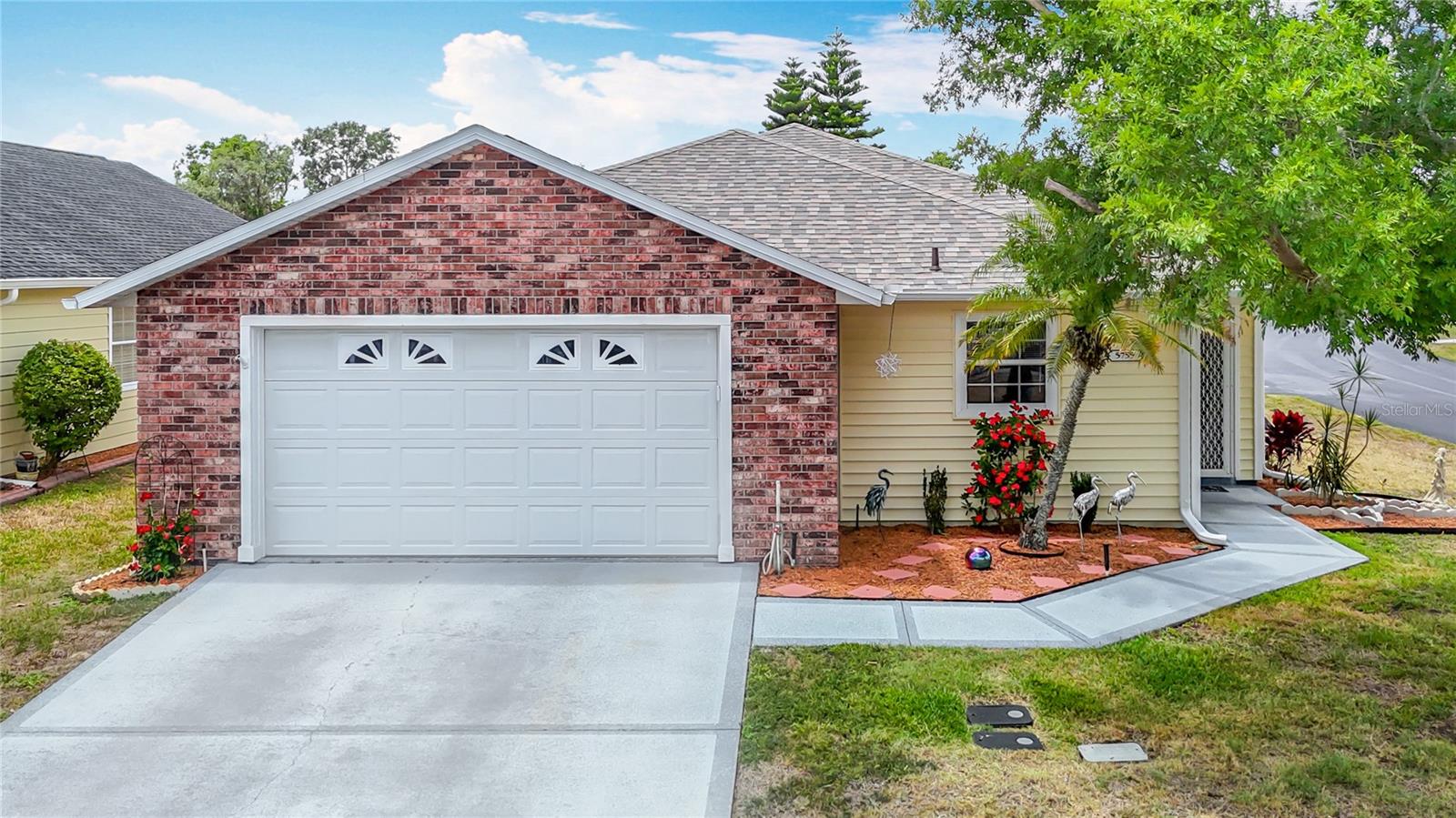 Details for 5755 Yorkshire Drive, ZEPHYRHILLS, FL 33542