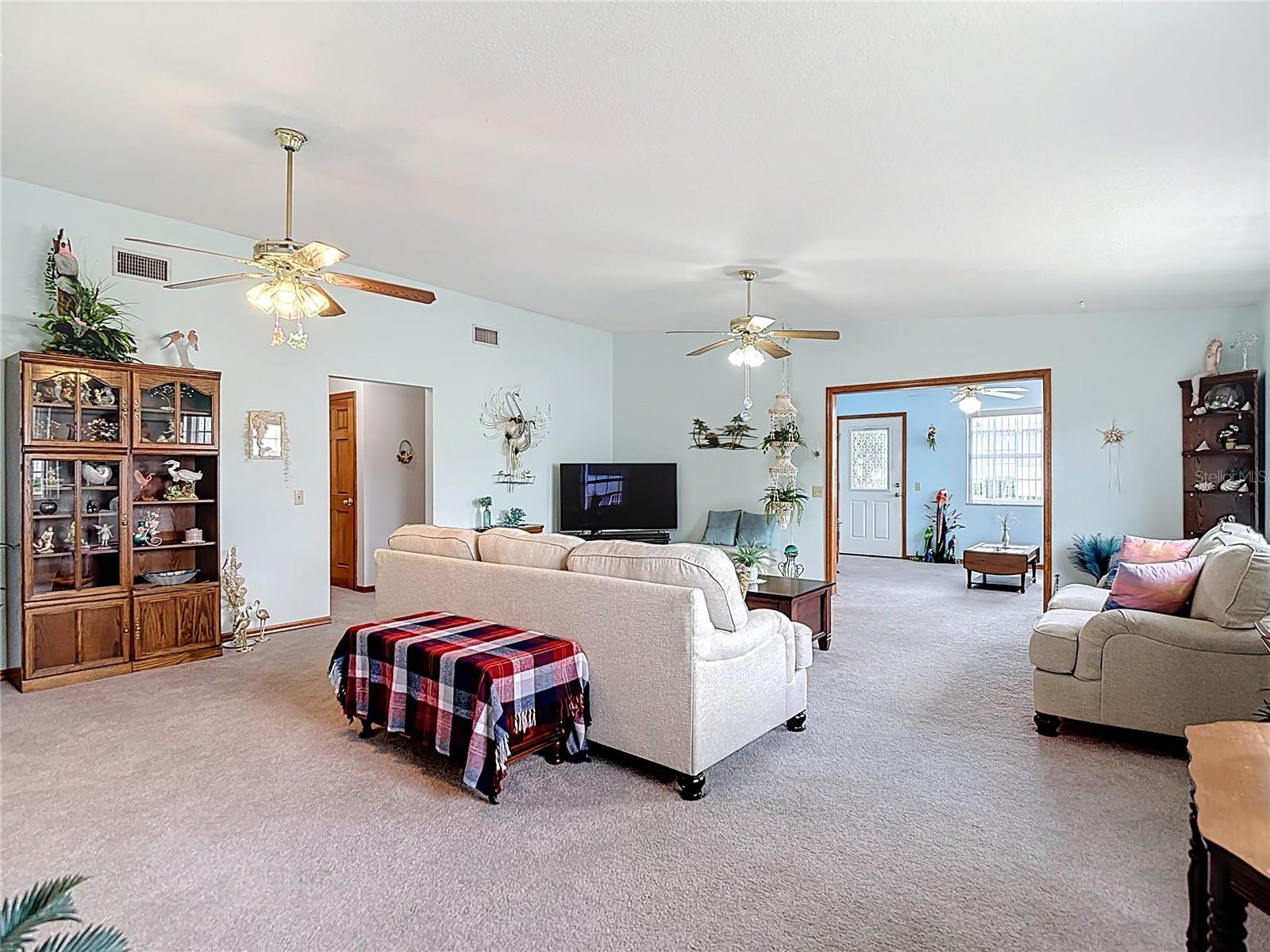 Image 19 of 72 For 5755 Yorkshire Drive