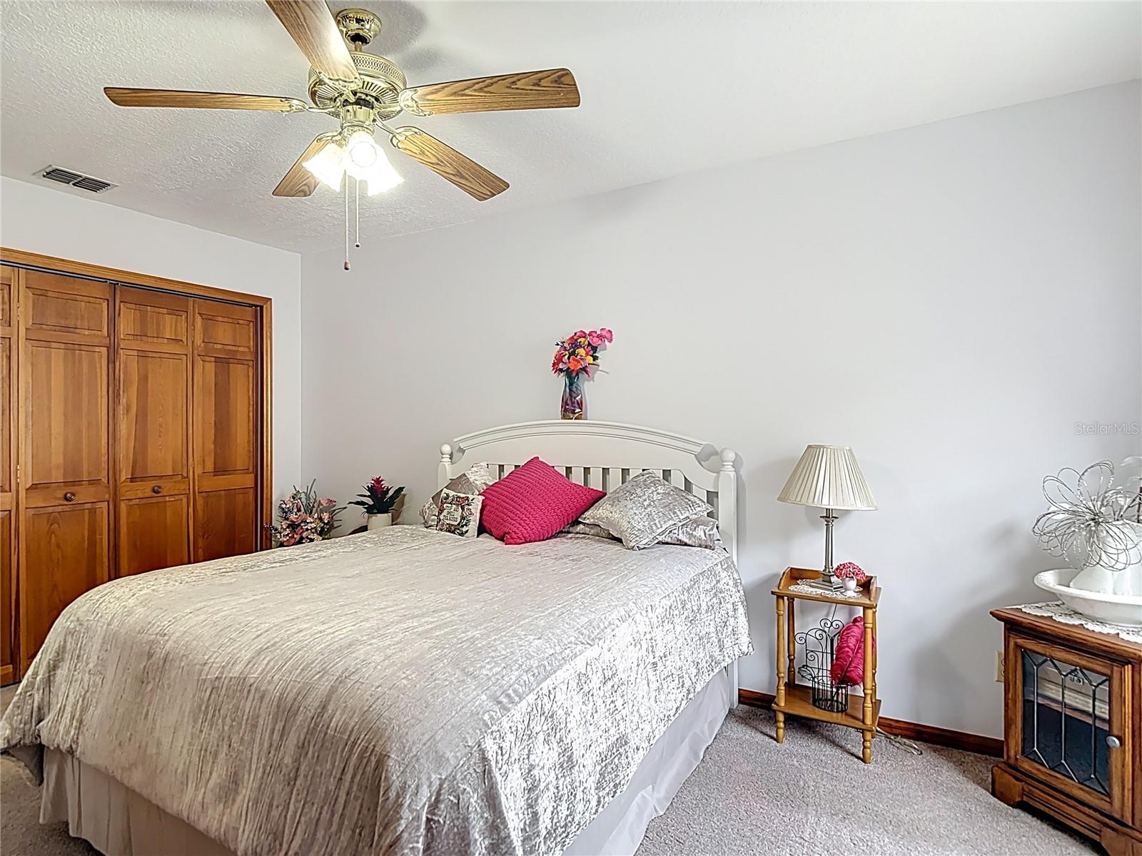 Image 40 of 72 For 5755 Yorkshire Drive