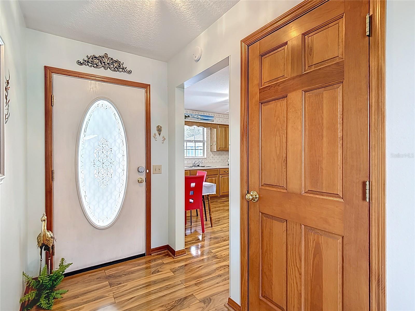 Image 9 of 72 For 5755 Yorkshire Drive