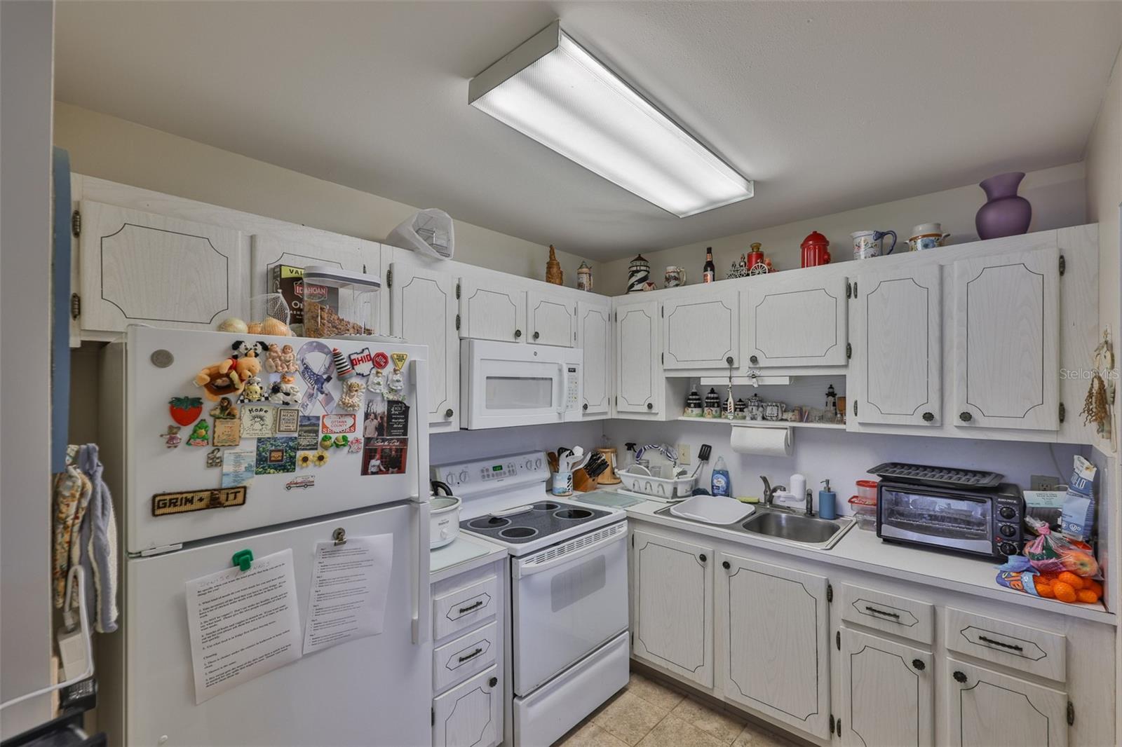 Image 13 of 55 For 301 Kings Boulevard 130