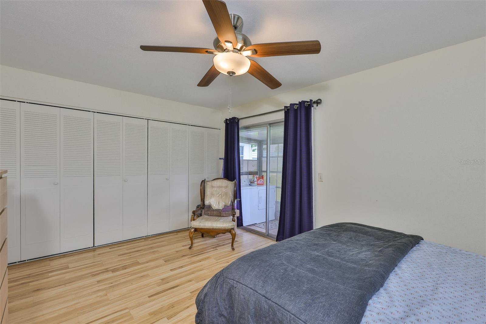 Image 17 of 55 For 301 Kings Boulevard 130