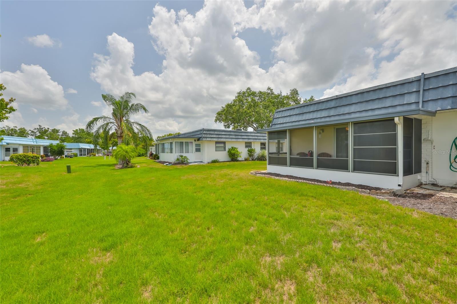 Image 22 of 55 For 301 Kings Boulevard 130
