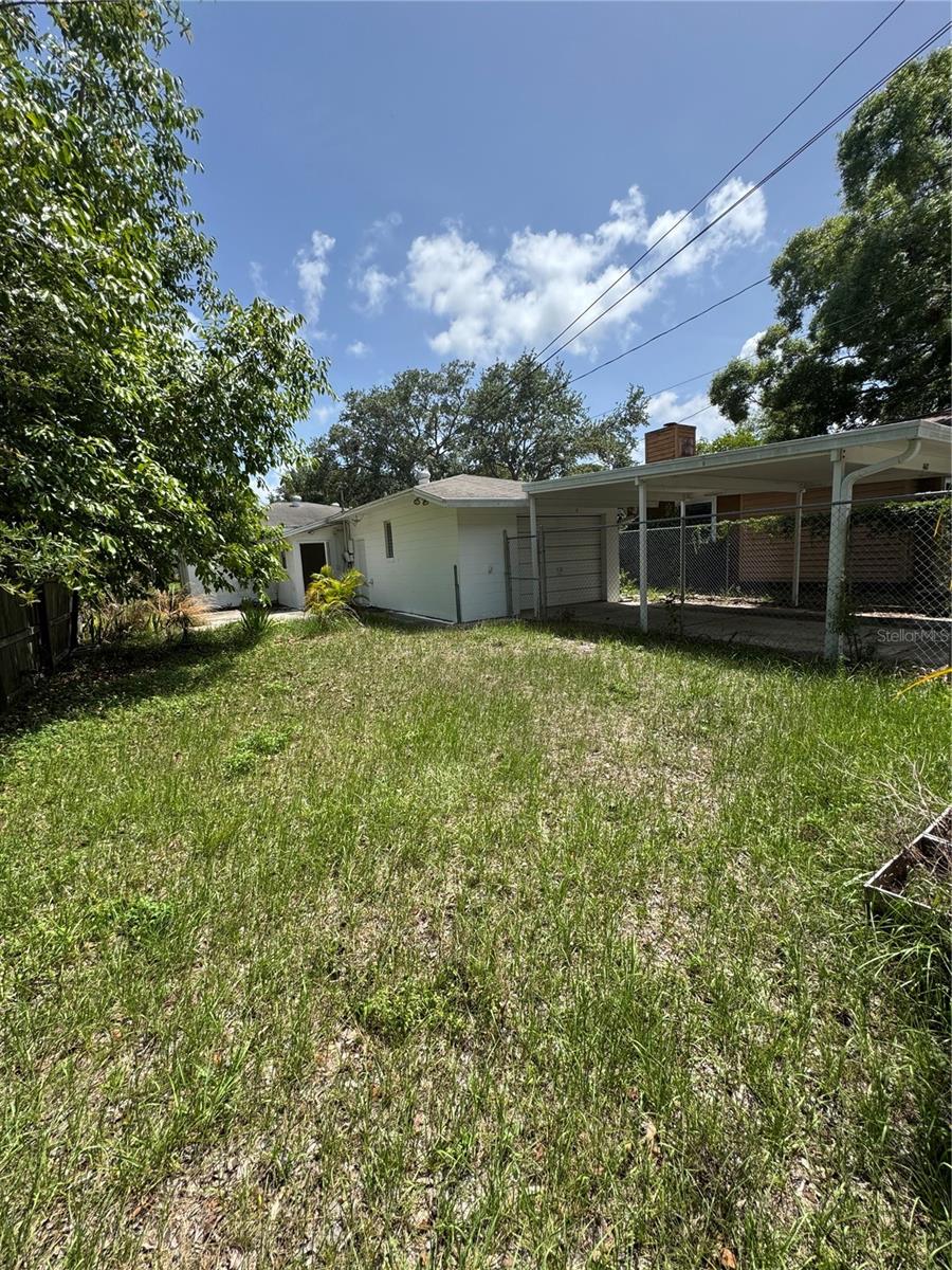 Image 24 of 27 For 467 34th Avenue N