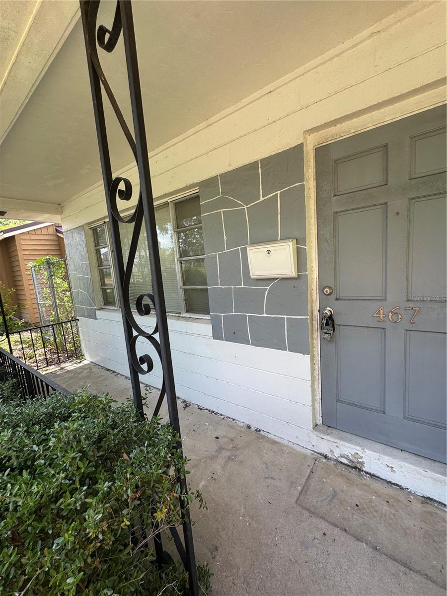 Image 3 of 27 For 467 34th Avenue N