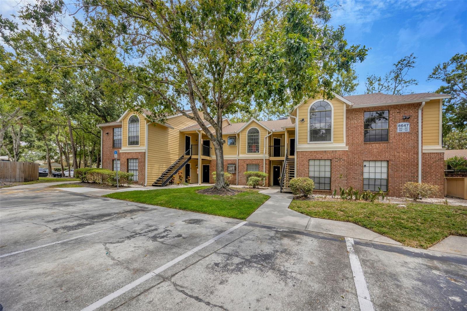 Image 2 of 26 For 8647 Mallard Reserve Drive 205