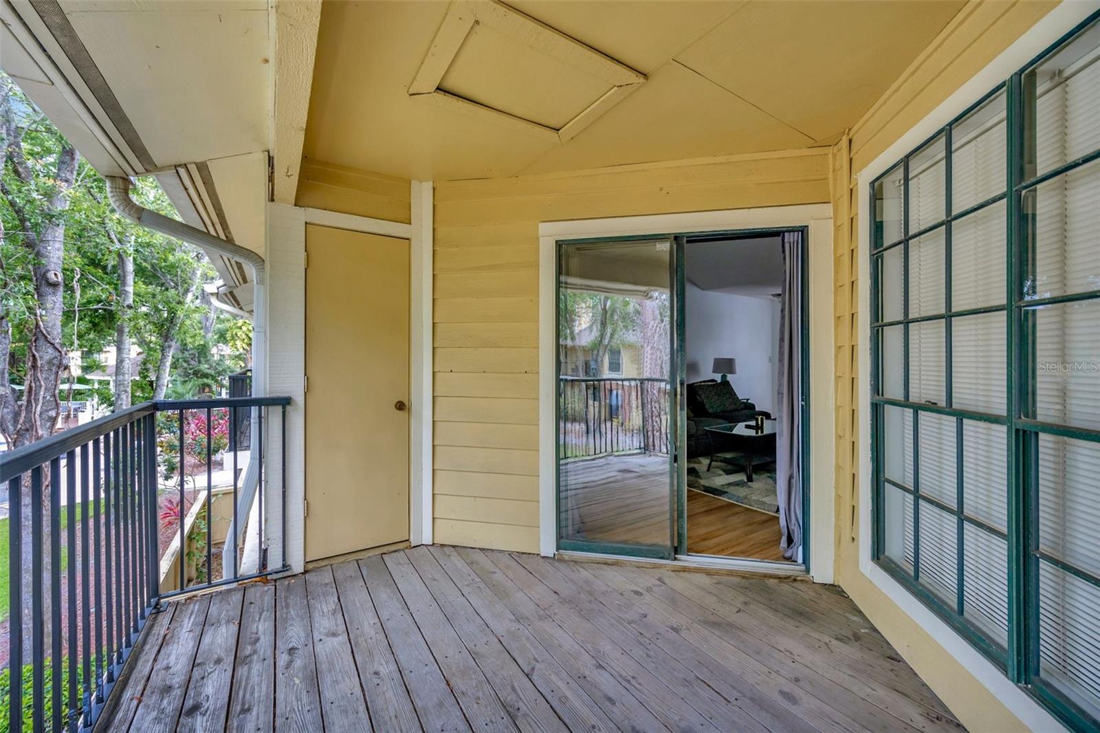 Image 24 of 26 For 8647 Mallard Reserve Drive 205