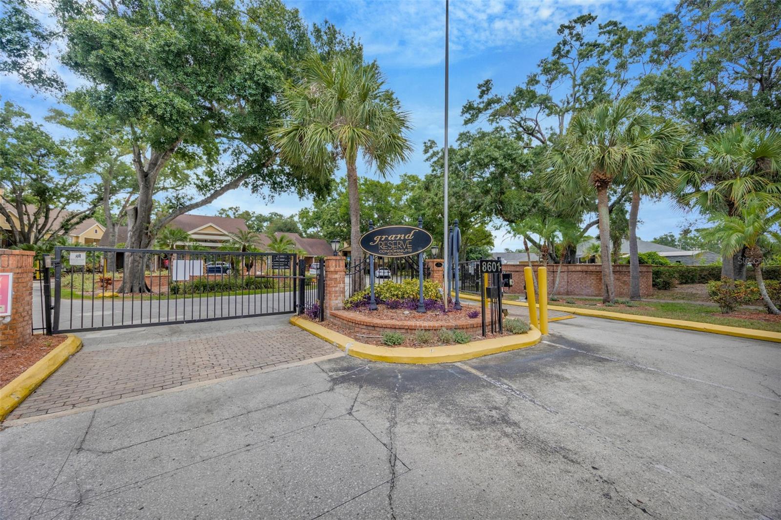 Image 3 of 26 For 8647 Mallard Reserve Drive 205