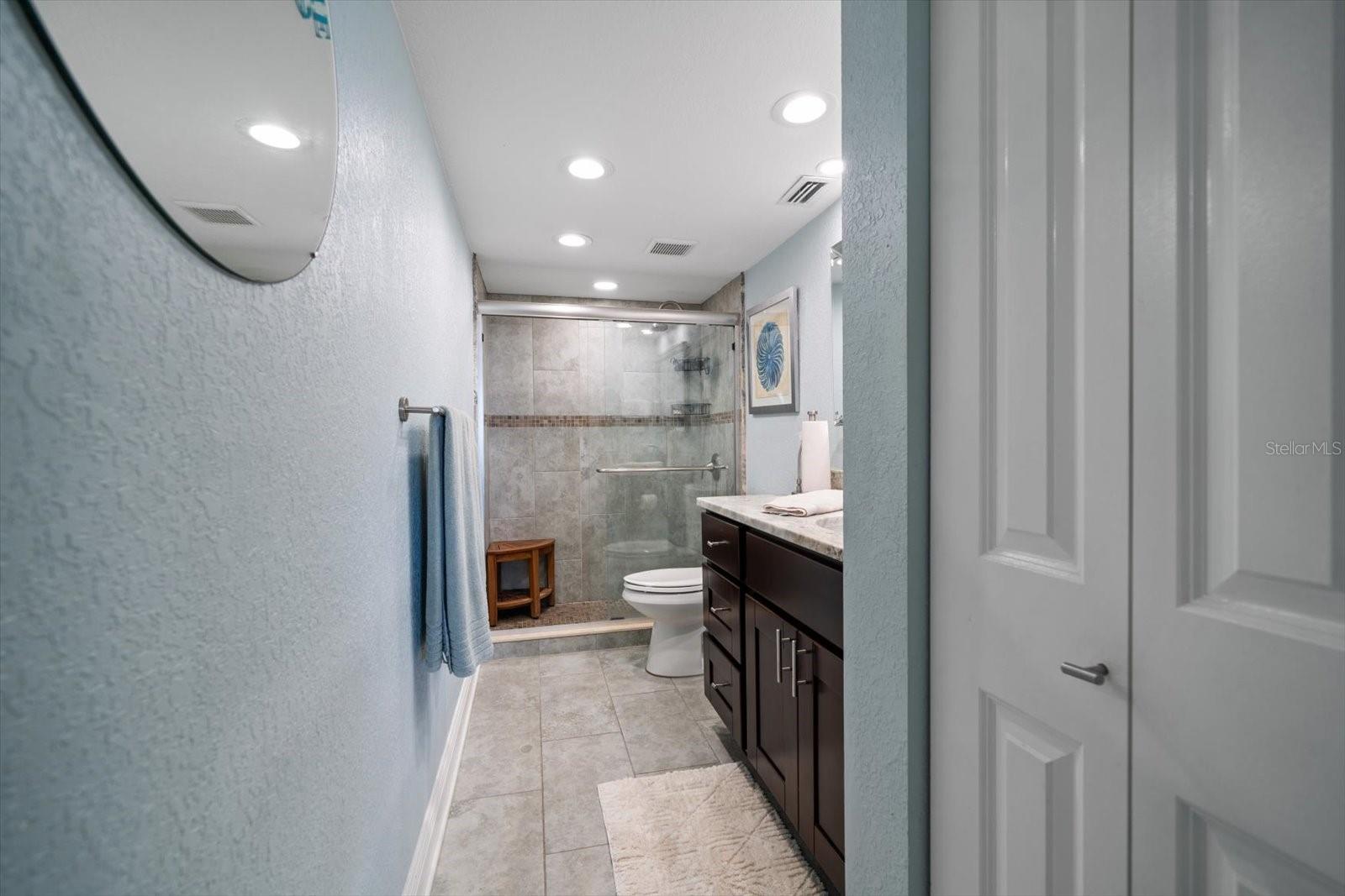 Image 24 of 53 For 1230 Gulf Boulevard 304