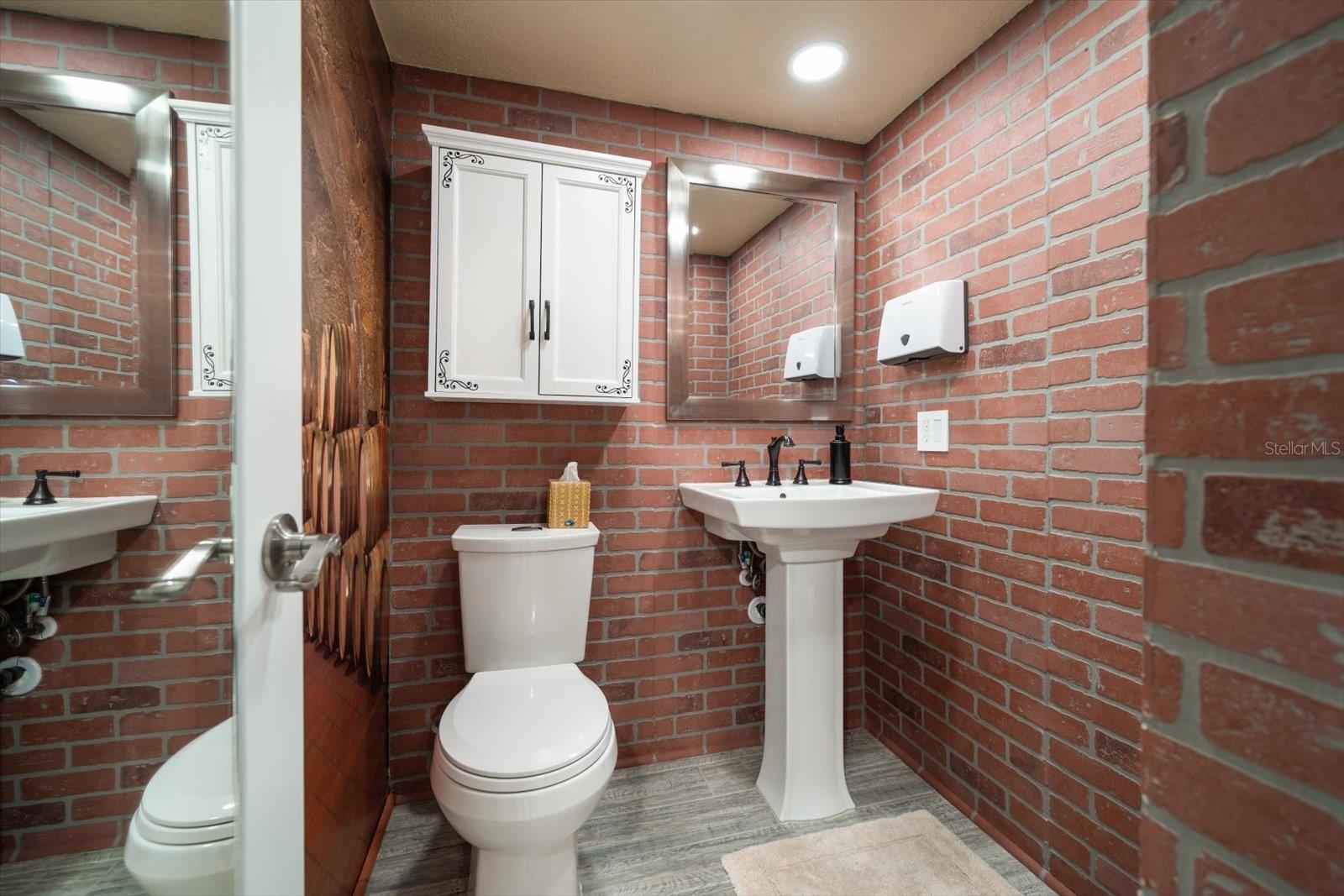 Image 30 of 53 For 1230 Gulf Boulevard 304