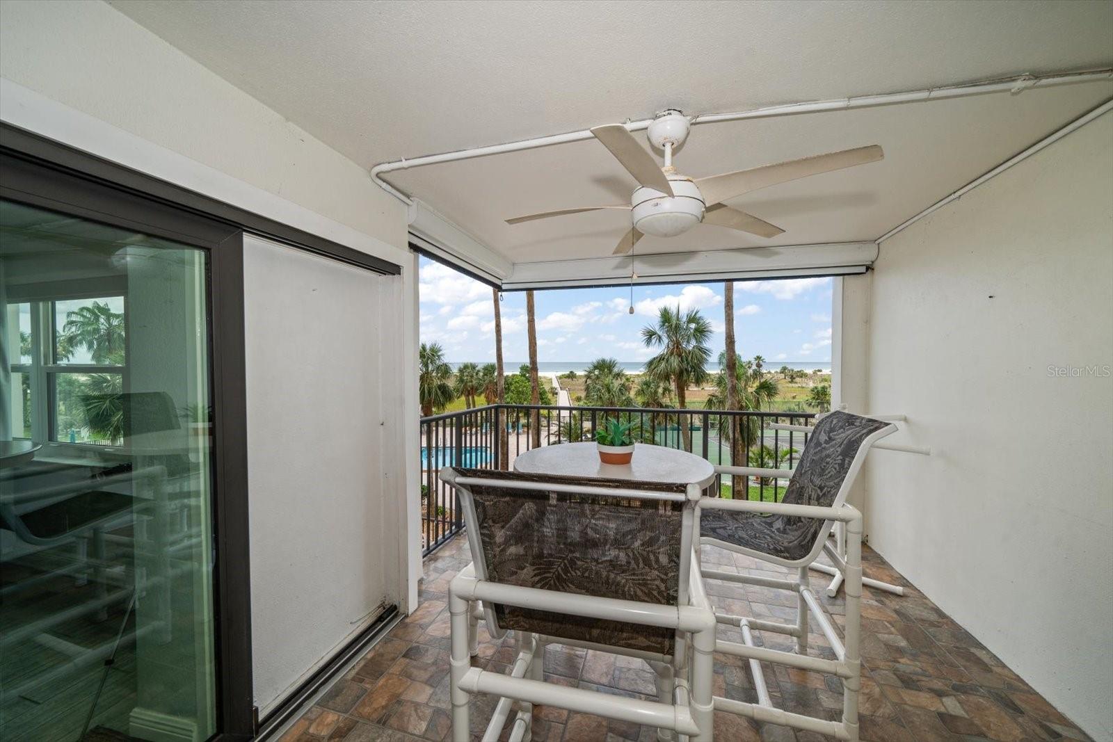Image 32 of 53 For 1230 Gulf Boulevard 304