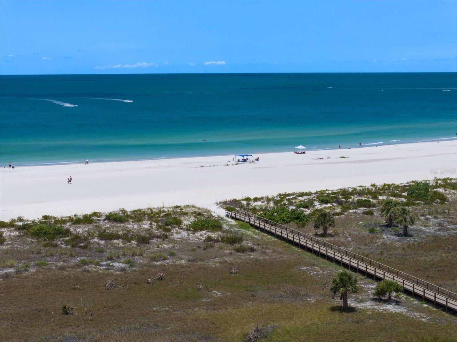 Image 51 of 53 For 1230 Gulf Boulevard 304