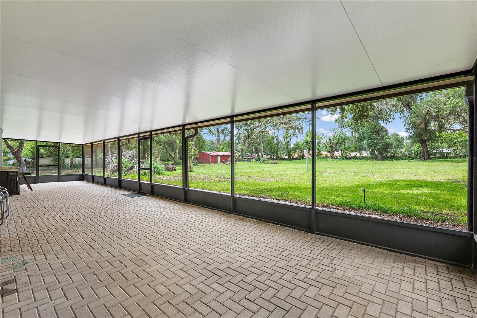 Image 10 of 31 For 11029 Clay Pit Road