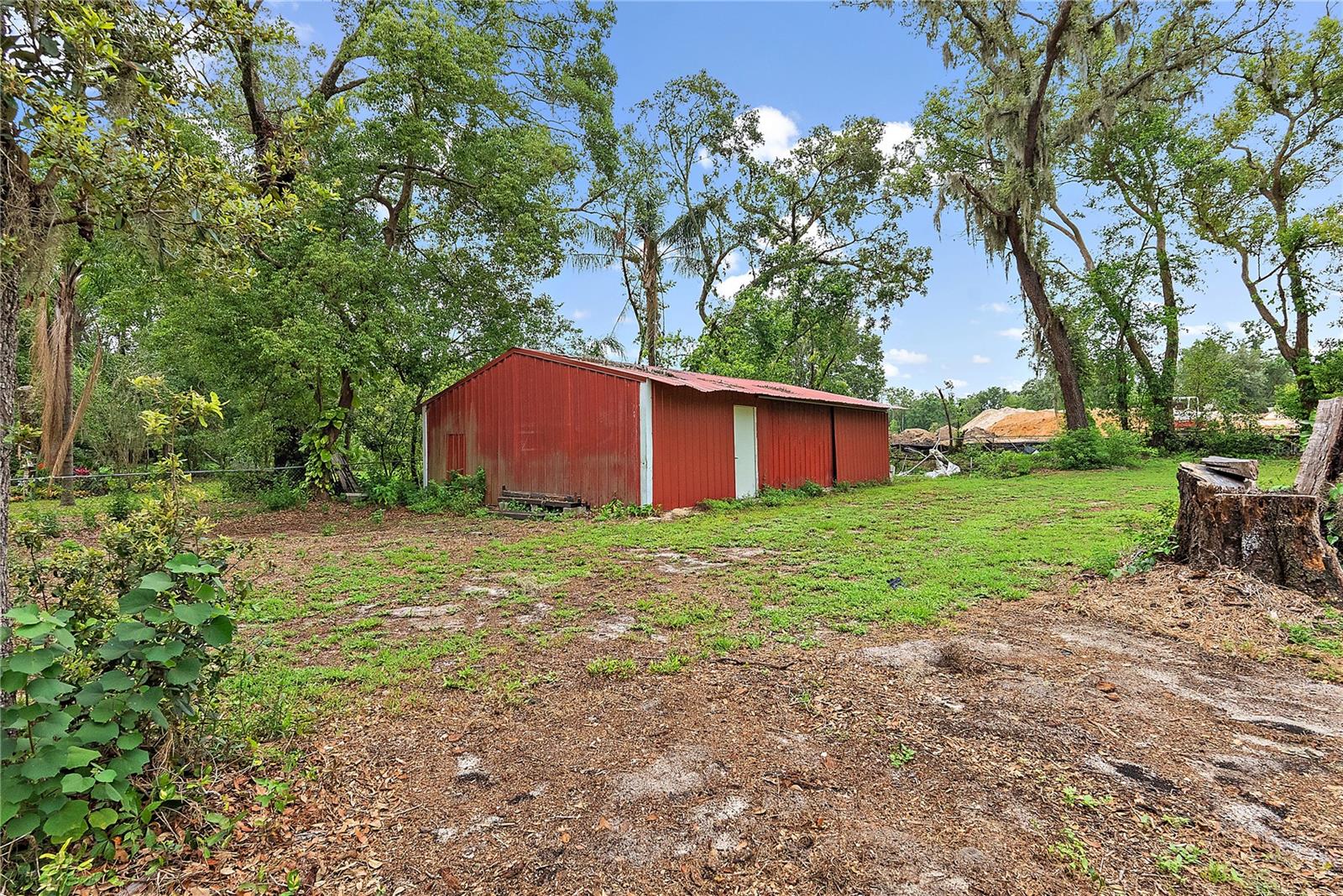 Image 25 of 31 For 11029 Clay Pit Road