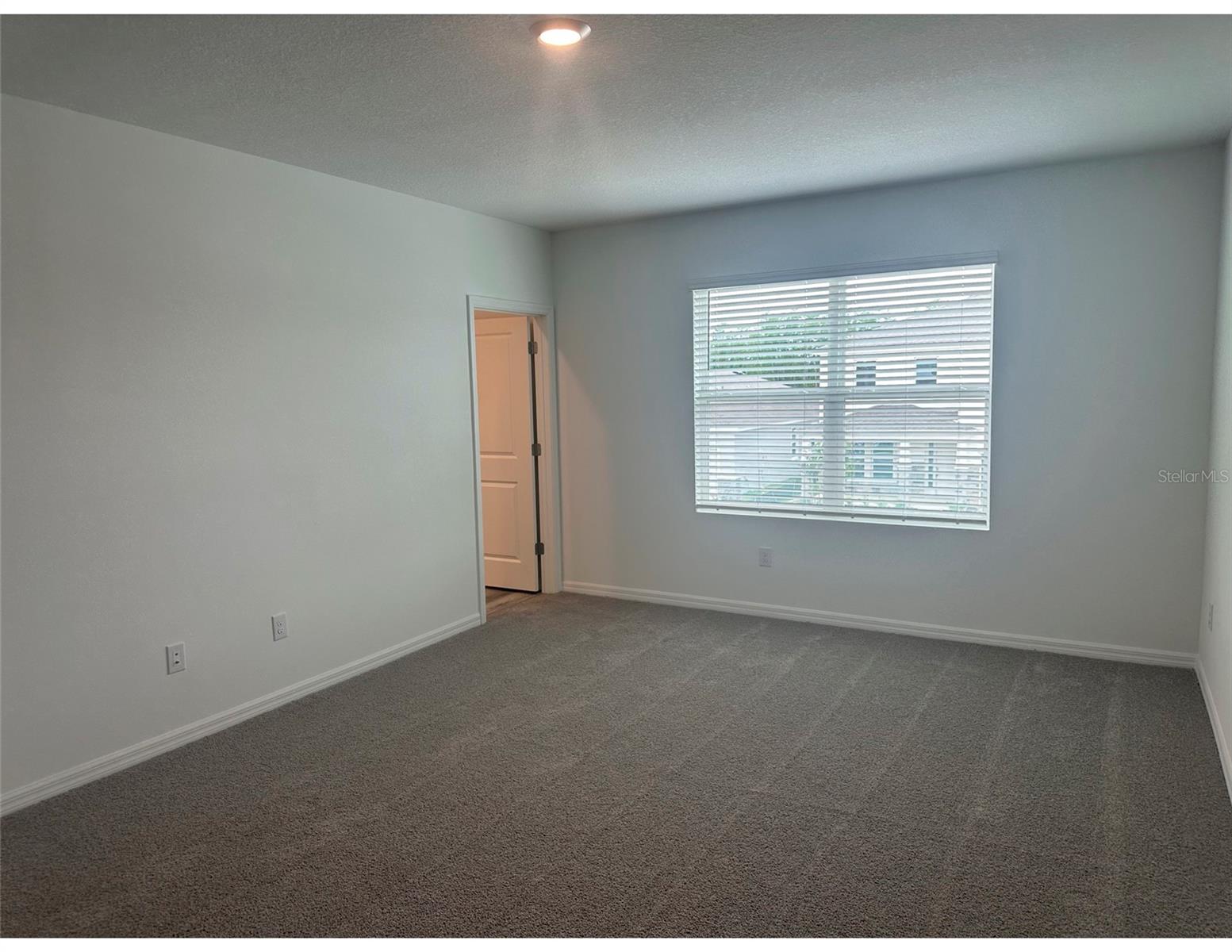 Image 15 of 27 For 10588 Farm Hill Avenue