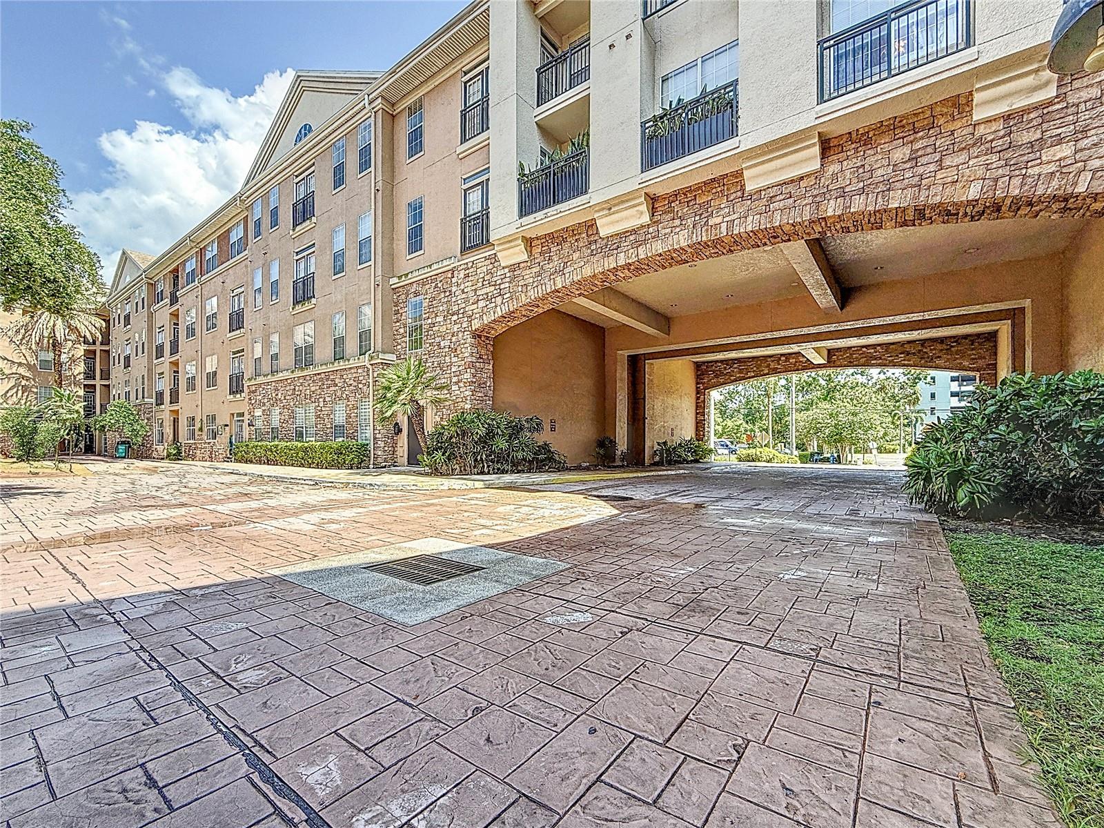 Image 2 of 37 For 4221 Spruce Street 2218