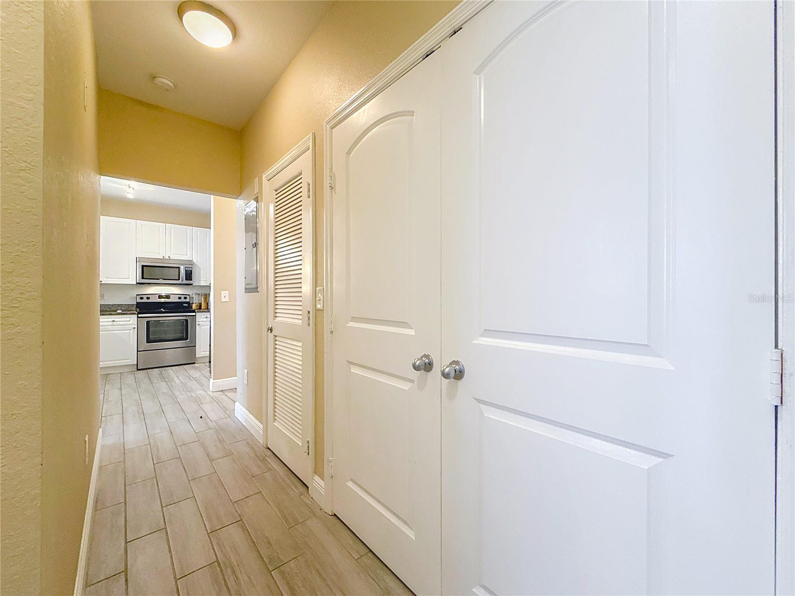 Image 24 of 37 For 4221 Spruce Street 2218