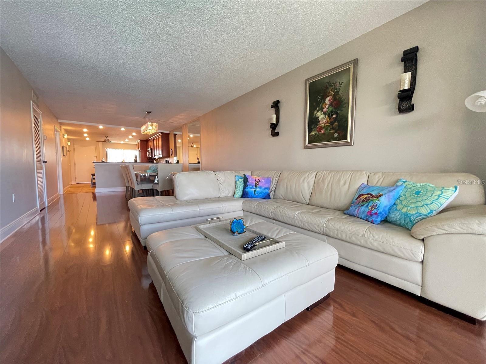 Image 10 of 43 For 7150 Sunset Way 203
