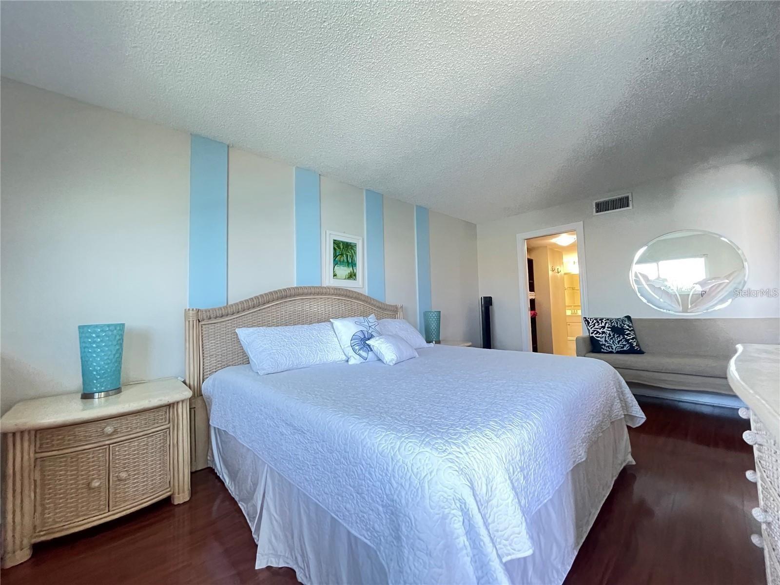 Image 17 of 43 For 7150 Sunset Way 203