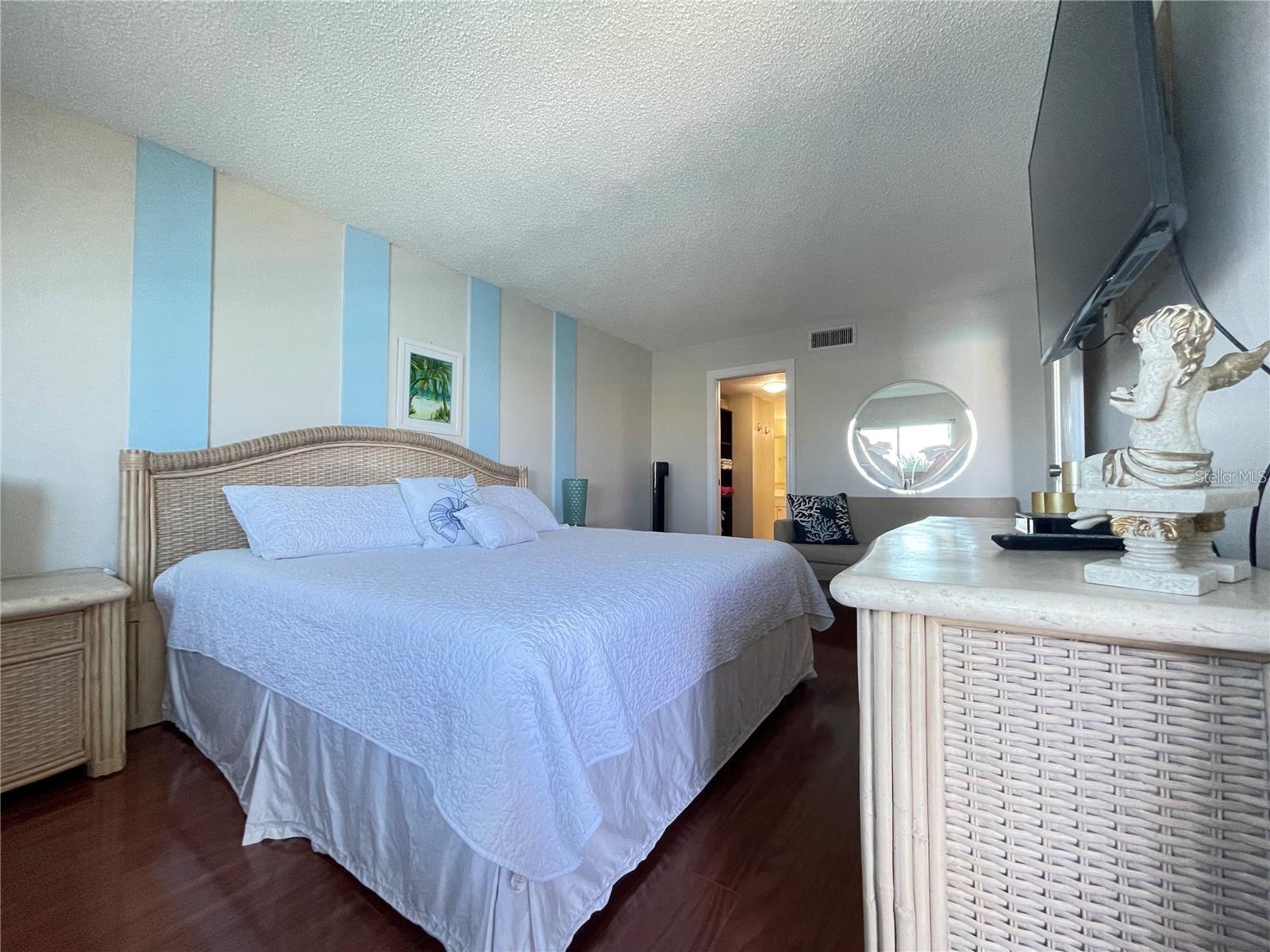Image 18 of 43 For 7150 Sunset Way 203