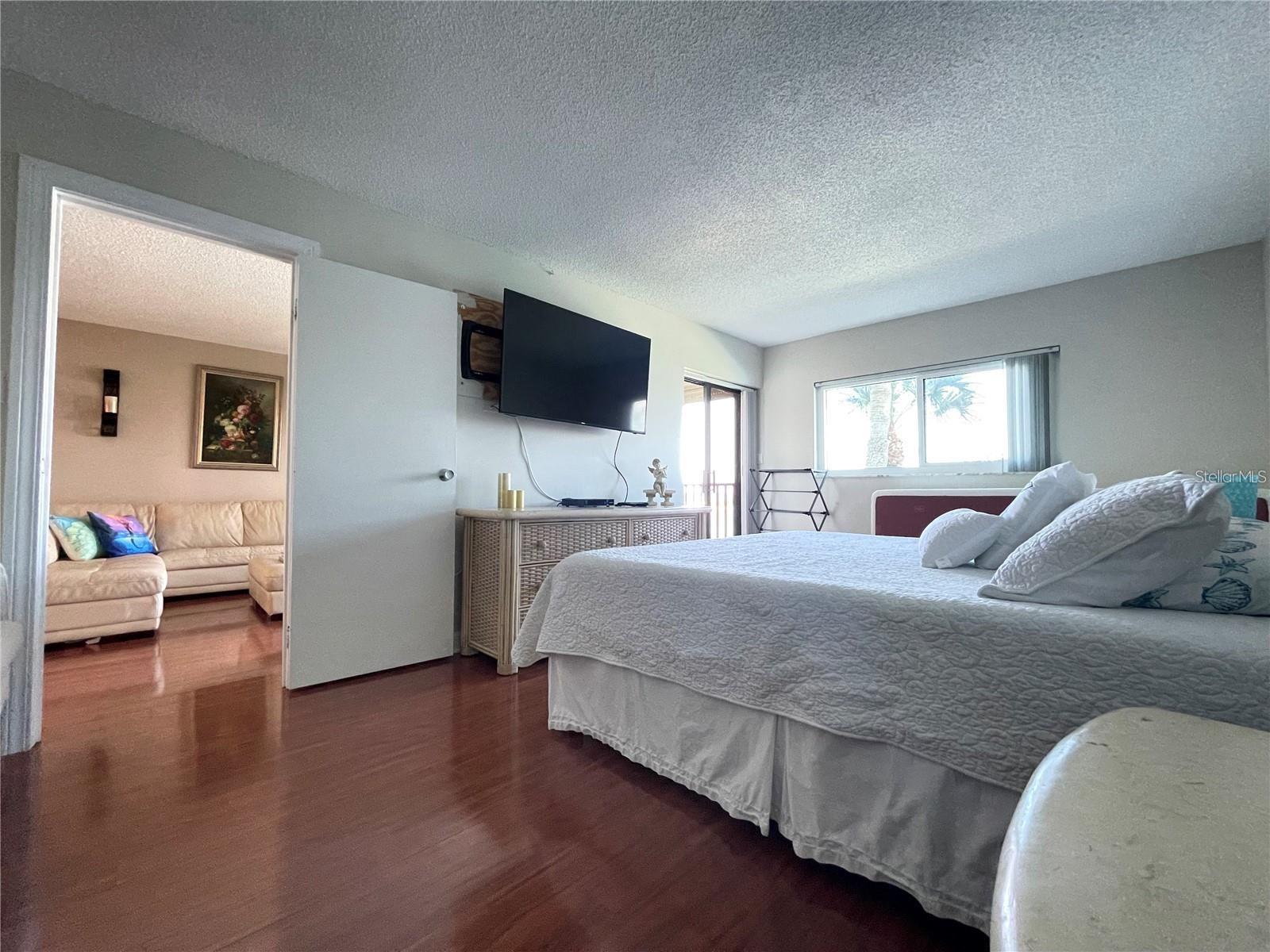 Image 20 of 43 For 7150 Sunset Way 203