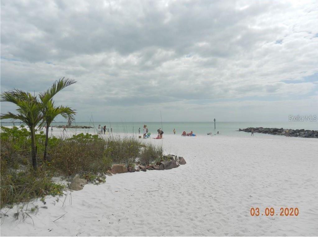 Image 42 of 43 For 7150 Sunset Way 203