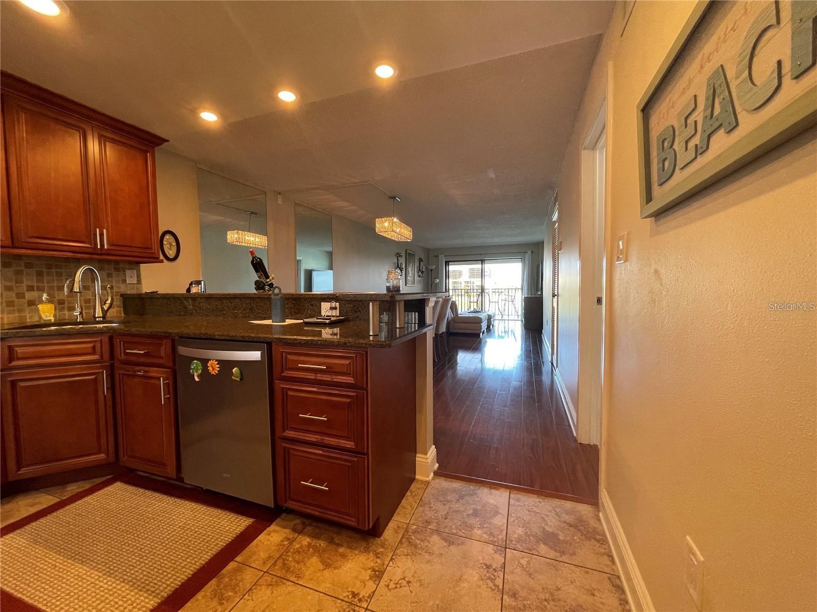 Image 6 of 43 For 7150 Sunset Way 203