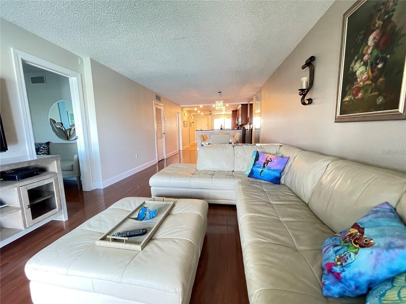 Image 9 of 43 For 7150 Sunset Way 203